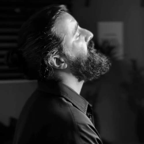 دانلود آهنگ جدید مهدی دارابی گل پر پر